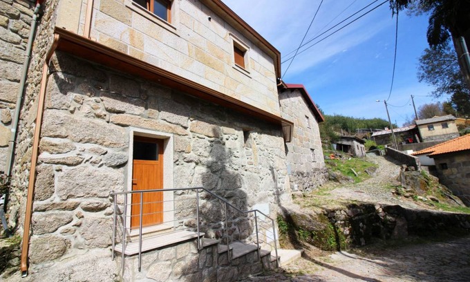 Campo de Gerez Cottage | 20 m² Cabin ∙ 1 bedroom ∙ 2 guests