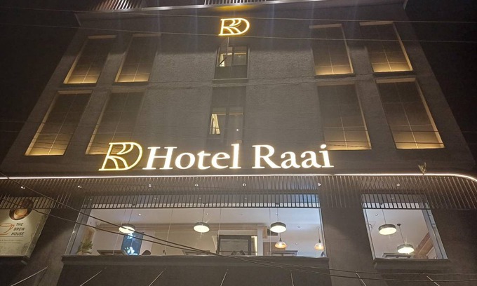 Hosur Hotel | 20 m² Hotel ∙ 2 guests