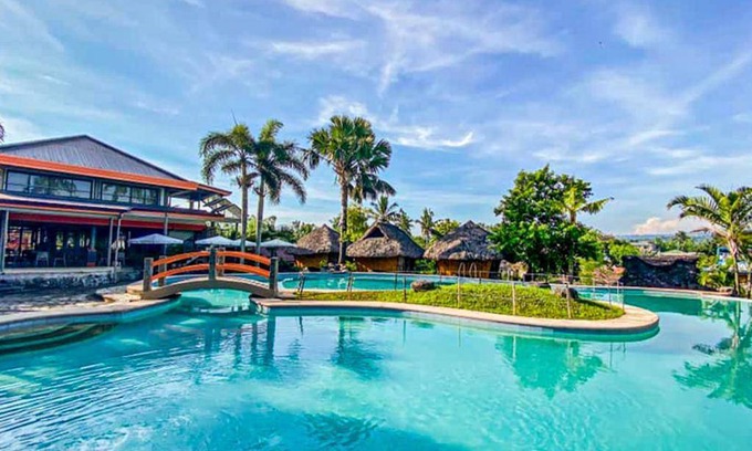 Guinobatan Hotel | 20 m² Hotel ∙ 19 guests