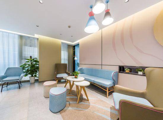 Yuexiu Hotel | 20 m² Hotel ∙ 2 bedrooms ∙ 2 guests