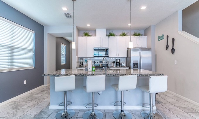 Indian Wells House | 20% off 5 Nights or Longer in Orlando