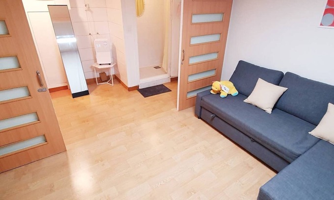 Hoehyeon-dong House | $20% PLUS SALE$ 5min Shopping street with 2shower