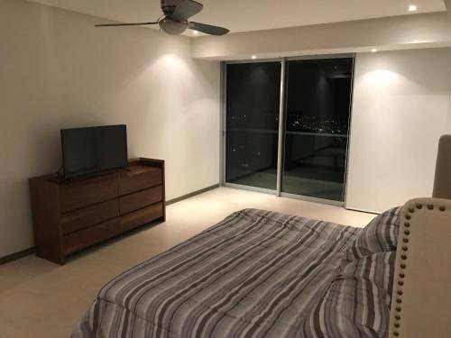 Cerritos Apartment | 200 m² Apartment ∙ 3 bedrooms ∙ 8 guests