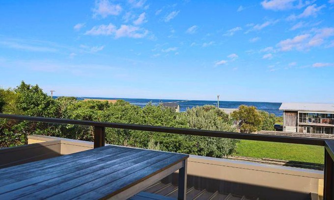 Port Fairy Apartment | 200 m² Apartment ∙ 3 bedrooms ∙ 6 guests