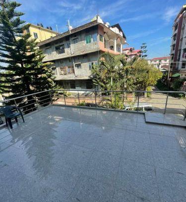 Jorhat Apartment | 200 m² Apartment ∙ 4 bedrooms ∙ 10 guests