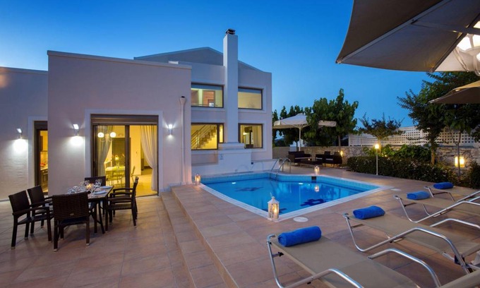 Skouloufia House | 200 m² House ∙ 3 bedrooms ∙ 8 guests