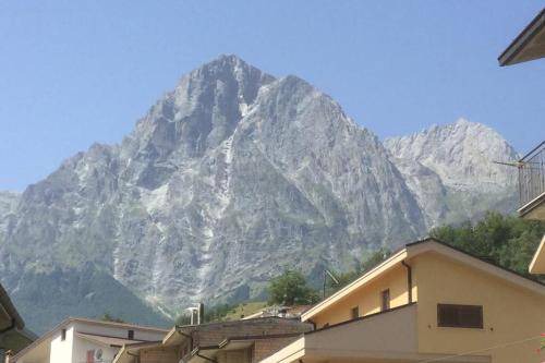 Isola del Gran Sasso dʼItalia House | 200 m² House ∙ 4 bedrooms ∙ 10 guests