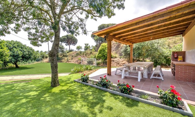 Palafolls House | 200 m² House ∙ 5 bedrooms ∙ 18 guests