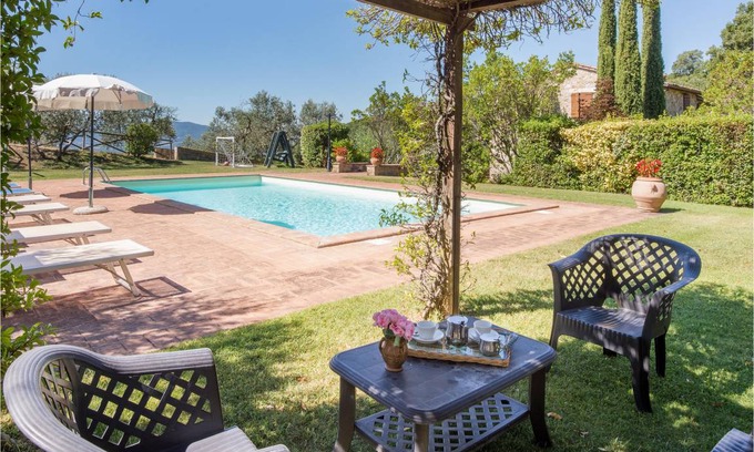 Todi House | 200 m² Maisonette ∙ 5 bedrooms ∙ 9 guests