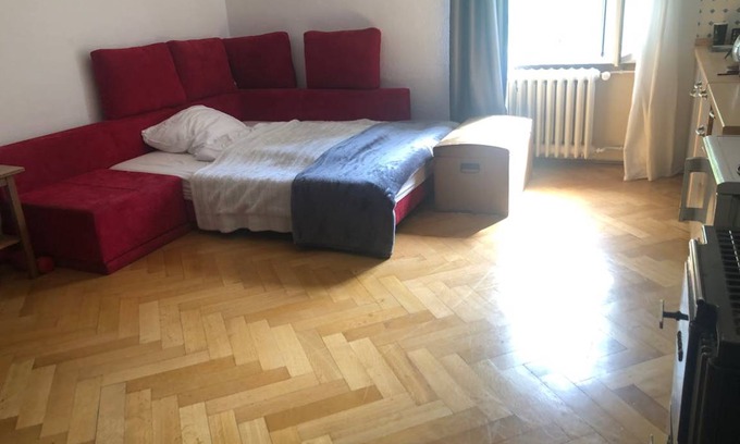 Munchner Freiheit Resort | 200 m² Private room ∙ 1 bedroom ∙ 1 guest