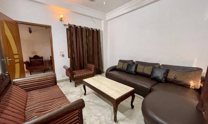 Sector 29 Villa | 200 m² Villa ∙ 1 bedroom ∙ 10 guests