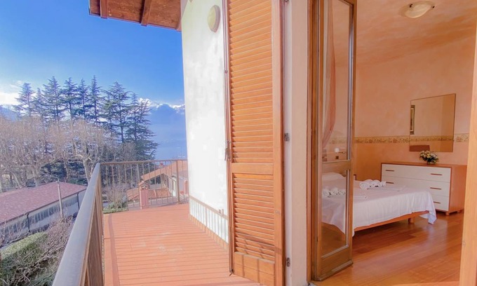 Lierna Villa | 200 m² Villa ∙ 3 bedrooms ∙ 8 guests
