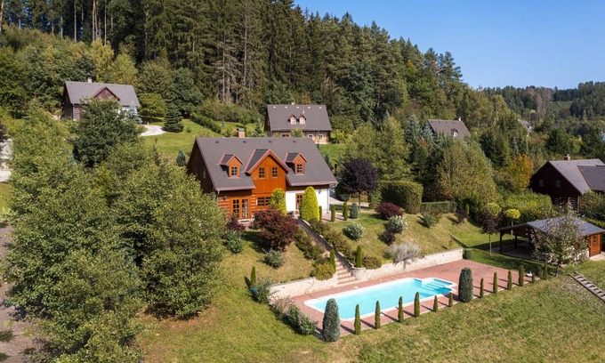 Stupná Villa | 200 m² Villa ∙ 4 bedrooms ∙ 9 guests