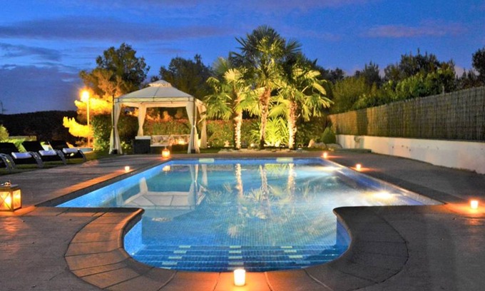 Sitges Villa | 200 m² Villa ∙ 4 bedrooms ∙ 9 guests