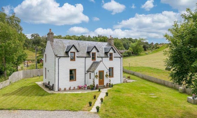 Kingussie Villa | 200 m² Villa ∙ 5 bedrooms ∙ 10 guests