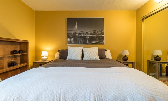 Tuxedo Condo | $200 Winter Refund Guaranteed - Max Relax - Stay & Play in the Lap of Luxury