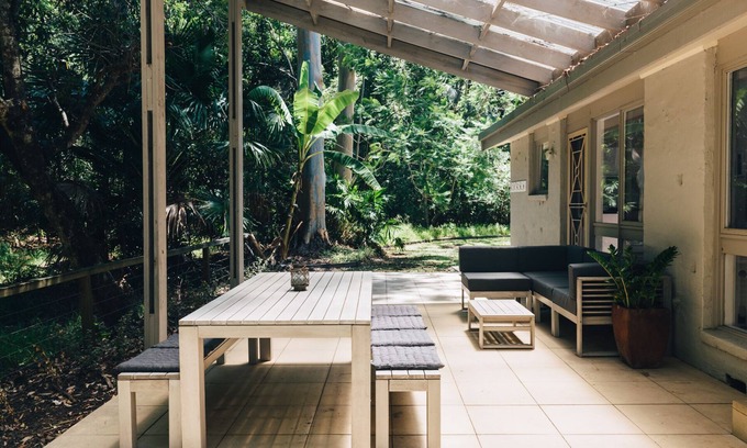 Pearl Beach House | 200m from Pearl Beach, totally private, yet close to everything