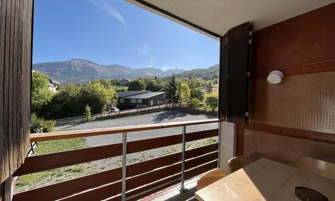Le Sauze Apartment | 200m from shops, 2nd floor, balcony, tv, 75m², Sauze - Super Sauze