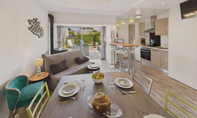 Ile-Tudy Apartment | 200m from the beach – 2 adults and 2 children