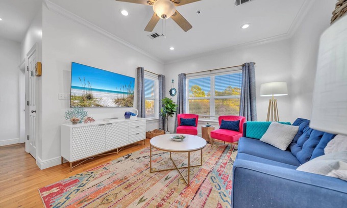 Seagrove Beach House | ⭐200yds2Beach~Beach Access~4 Bikes~2Pools~The Coastal Gem