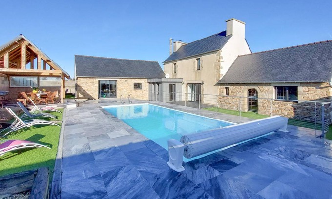 Kerlouet House | 201 m² House ∙ 4 bedrooms ∙ 10 guests