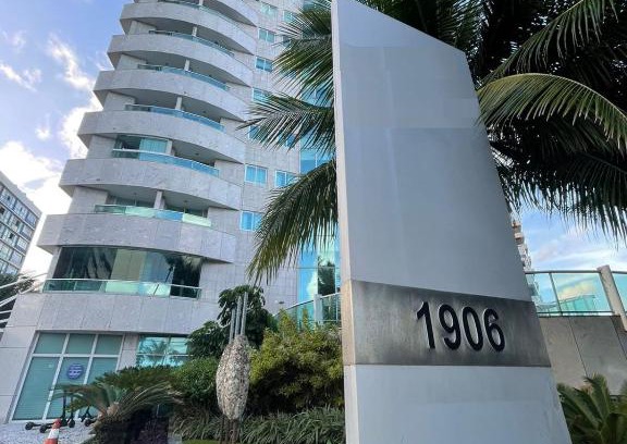 Boa Viagem Apartment | 202 Flat Beira Mar Av Boa Viagem com Cozinha