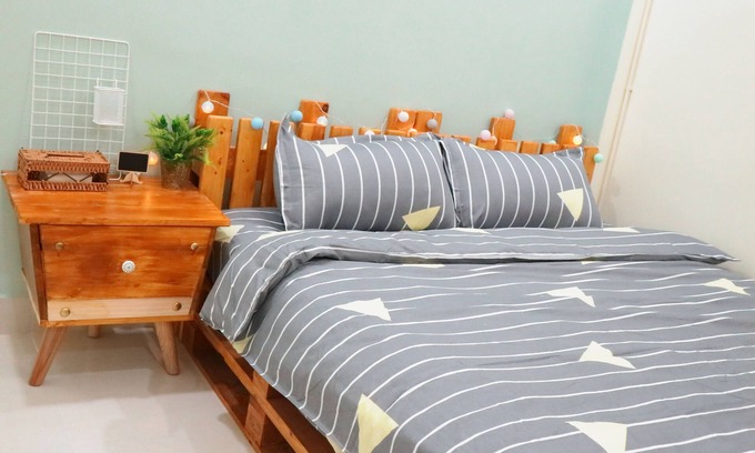 District 3 House | 202*Lovely room with desk friendly