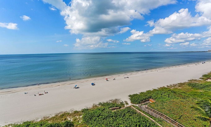 Marco Island Condo | 2025 Summer Fall Discounts! Perfect location for family vacation!