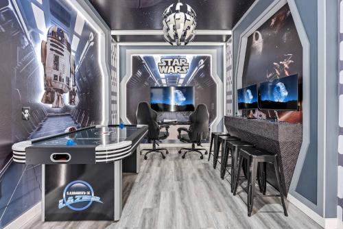 Florida Central Atlantic Coast House | 2025 Themed 06 Bedrooms At Solara Resort