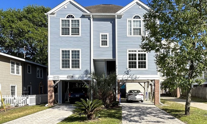 Surfside Beach House | 2026 is filling up fast, make your reservation soon.