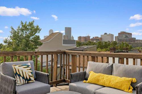 South Side Flats House | 204 m² House ∙ 5 bedrooms ∙ 12 guests