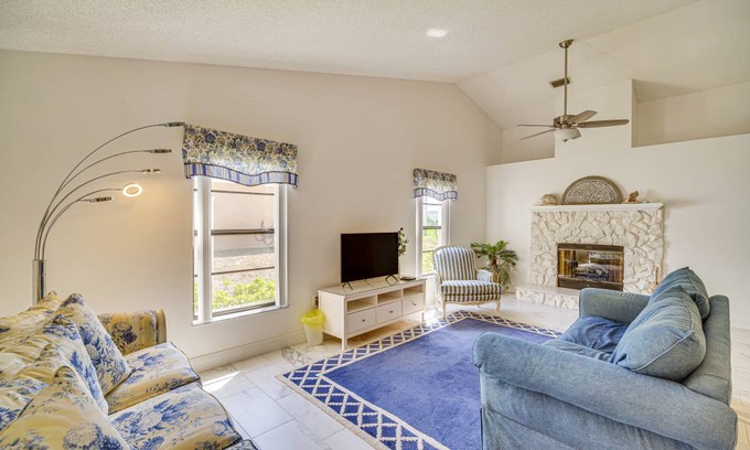 Sebastian Highlands House | 204 m² House ∙ 3 bedrooms ∙ 8 guests