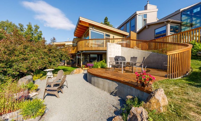 Downtown Anchorage House | 205 m² House ∙ 2 bedrooms ∙ 8 guests
