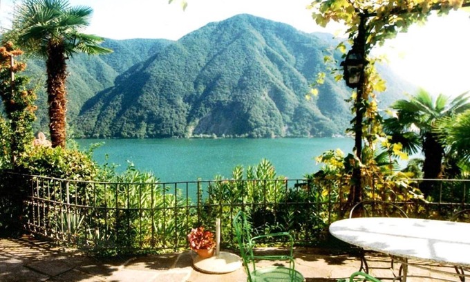 Castagnola House | 205 m² House ∙ 4 bedrooms ∙ 8 guests