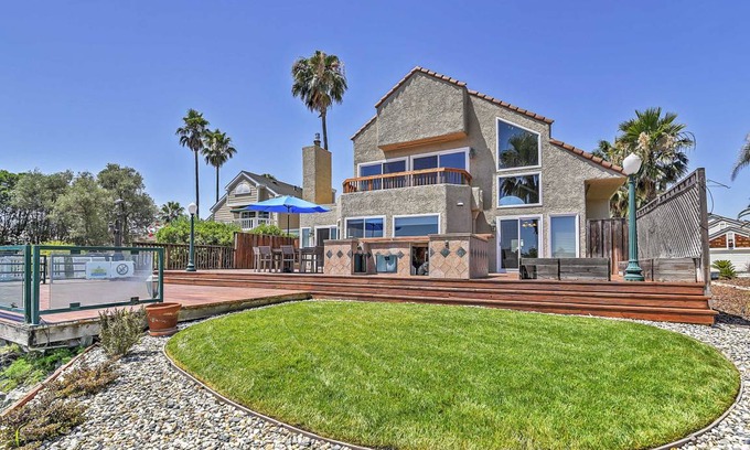 Discovery Bay House | 205 m² House ∙ 3 bedrooms ∙ 7 guests