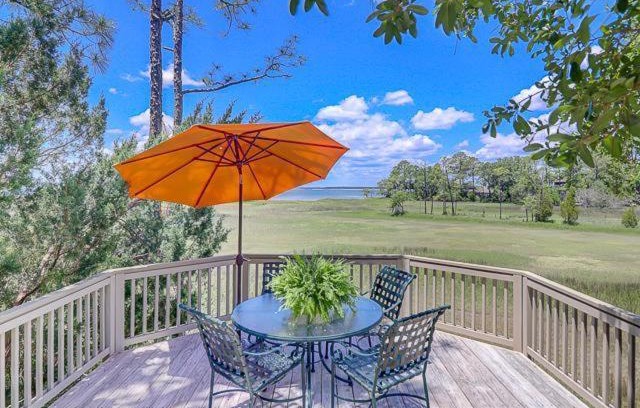 Sea Pines House | 2070 Deer Island