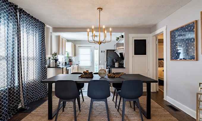 Rosedale House | 21 - 2Bd Retreat Near KU Med 21
