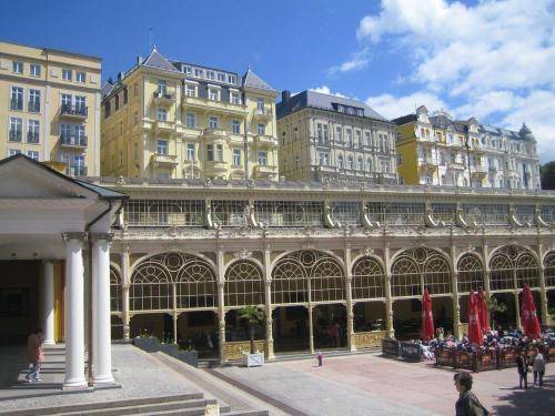 Marianske Lazne Apartment | 210 m² Apartment ∙ 3 bedrooms ∙ 6 guests