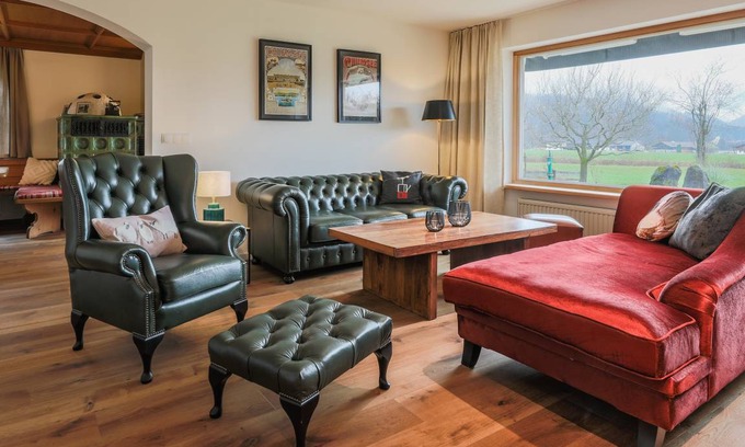 Eck House | 210 m² House ∙ 4 bedrooms ∙ 10 guests