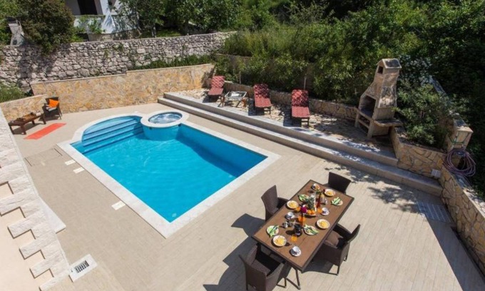 Brasina Villa | 210 m² Villa ∙ 4 bedrooms ∙ 8 guests