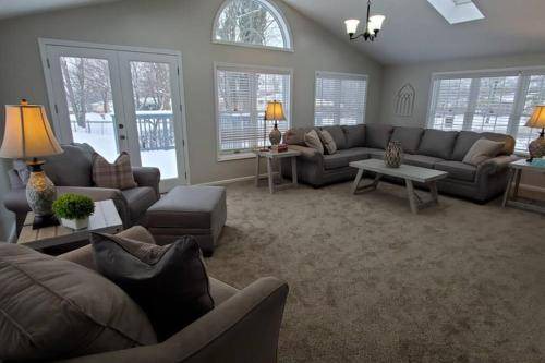 West Chester House | 219 m² House ∙ 6 bedrooms ∙ 10 guests