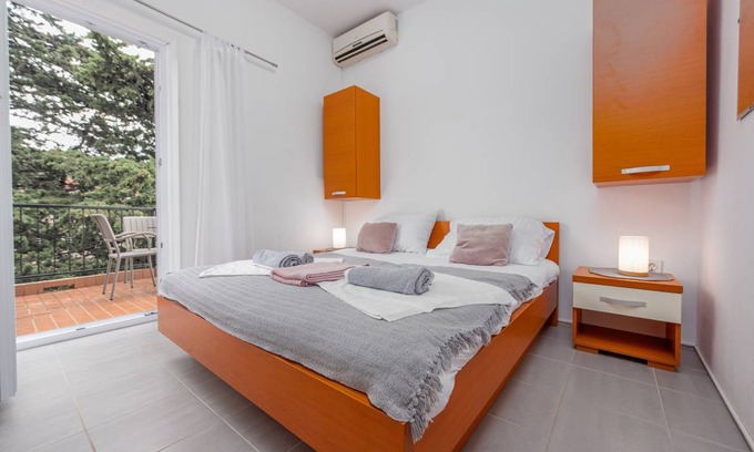 Novalja Apartment | 22 m² Apartment ∙ 2 bedrooms ∙ 3 guests