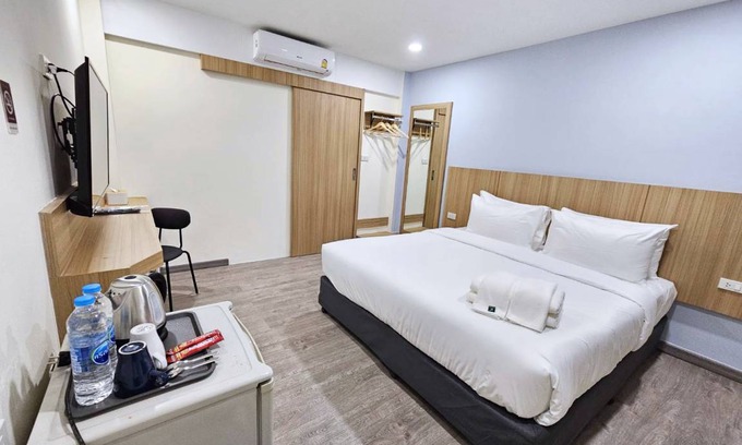 Khon Kaen Hotel | 22 m² Hotel ∙ 2 guests