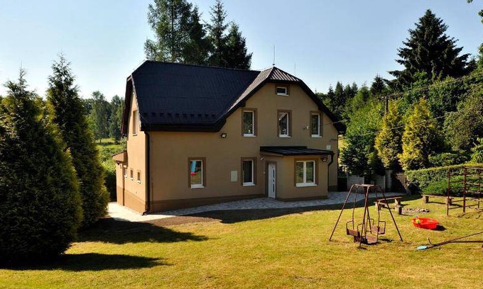 Krasna Lipa Cabin | 220 m² Lodge ∙ 4 bedrooms ∙ 12 guests