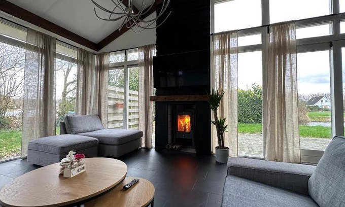 Zeewolde Villa | 220 m² Villa ∙ 3 bedrooms ∙ 10 guests