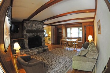 East Madison Condo | 220 Mountainside Condo at King Pine Ski Area, Purity Spring Resort