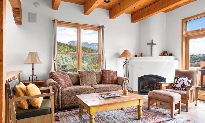 Arroyo Seco House | 2200 sq ft, 2-BR, 2-Bath townhouse, hot tub, double-living rooms, cook's kitchen, cedar deck, garden