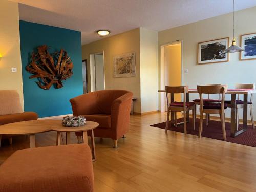 Vulpera Apartment | 2205 Schoen eingerichtete Wohnung mit stilvollem Flair