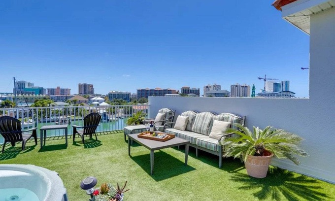 Clearwater Beach House | 223 m² House ∙ 3 bedrooms ∙ 6 guests