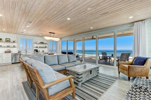 Ocean Cay House | 226 S Fletcher Ave